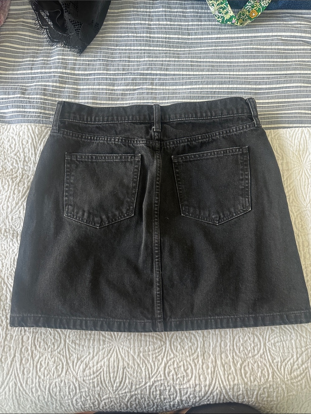 GAP Black Denim Mini Skirt with Silver Studs - Picture 3 of 3
